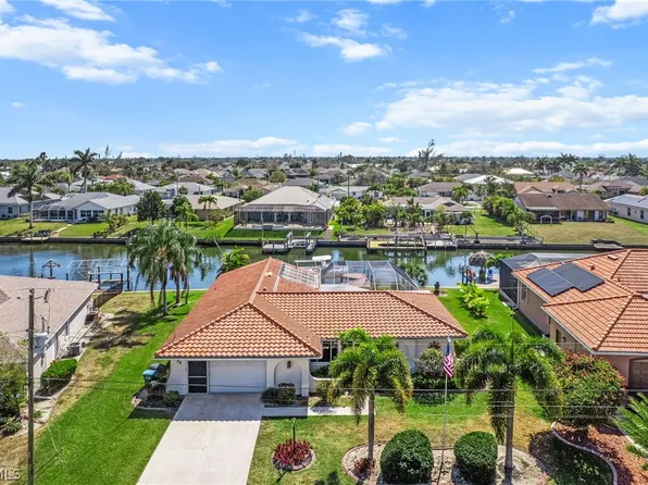 324 Kamal Pkwy, Cape Coral, FL 33904