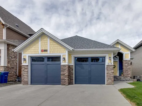 279 E Coopers Hl SW, Airdrie, AB T4B 0R9