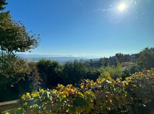(Undisclosed Address), Seattle, WA 98106