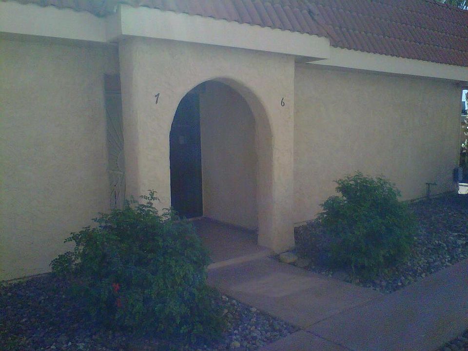 1st image of 1650 N 87th Ter Unit 3B