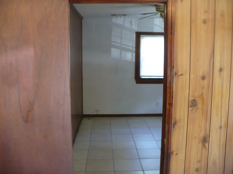 201 Clifton Dr #B — Photo 7