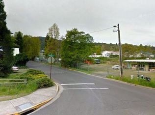 165 Water St, Ashland, OR 97520