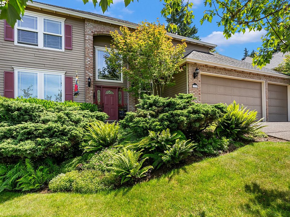 1st image of 19720 Spring Ridge Dr