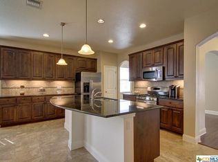 702 Harwood Dr, San Marcos, TX 78666