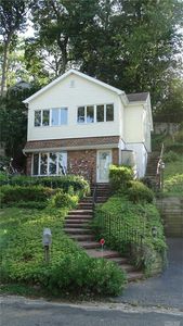 386 McKinley Ter, Centerport, NY, 11721