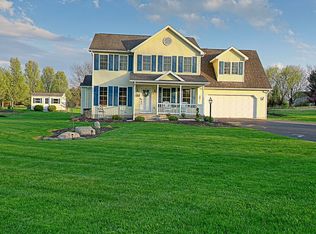 36 Macintosh Ct, Port Matilda, PA 16870