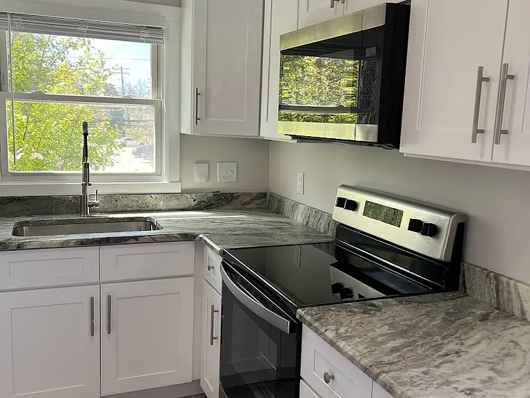 62 Church Ave #8 — Photo 2