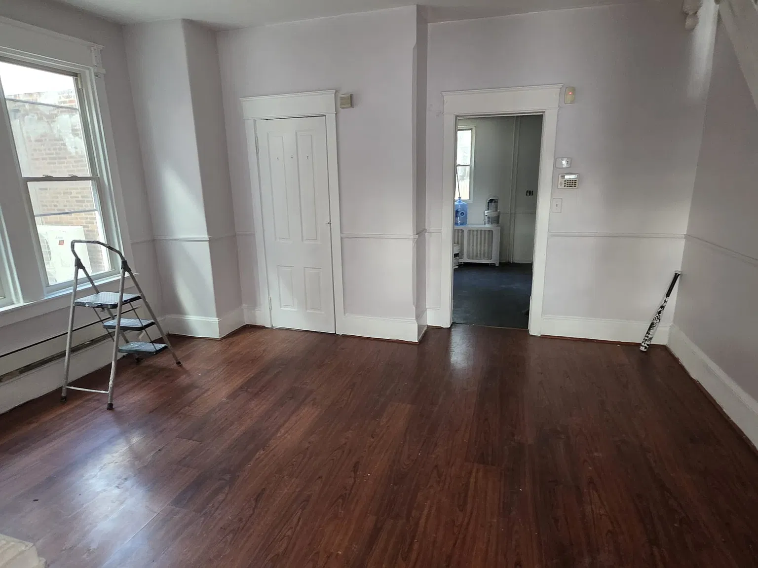5 bed, 1630 sqft, $3,000 — Photo 3