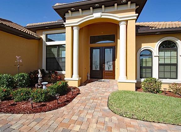2nd image of 3930 Oasis Blvd