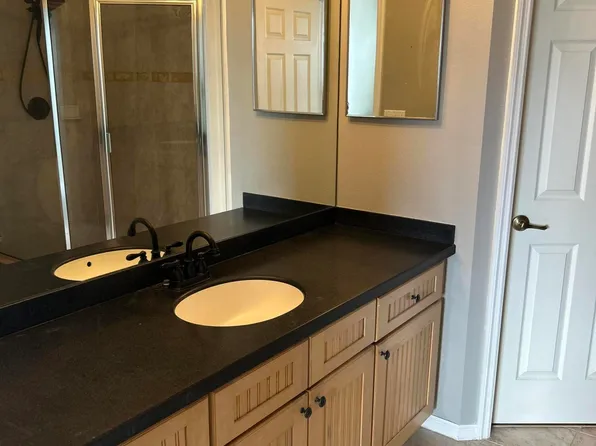 5653 NW Coventry Circle, Port St Lucie, FL 34986