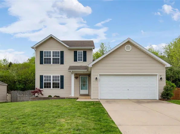 53 Great Owls Way, Winfield, MO 63389