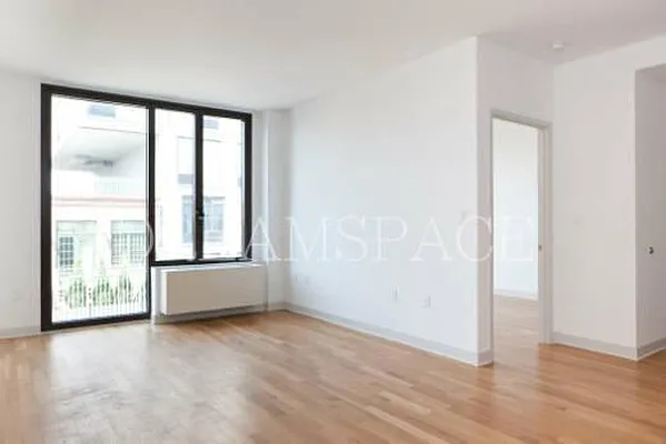 Rented by Dream Space Realty | media 8