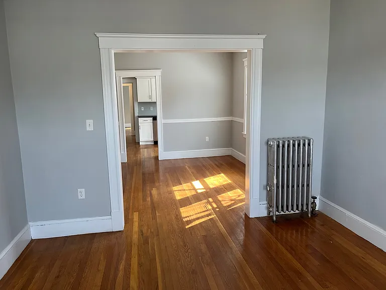 113 Sherwood St #3R — Photo 19