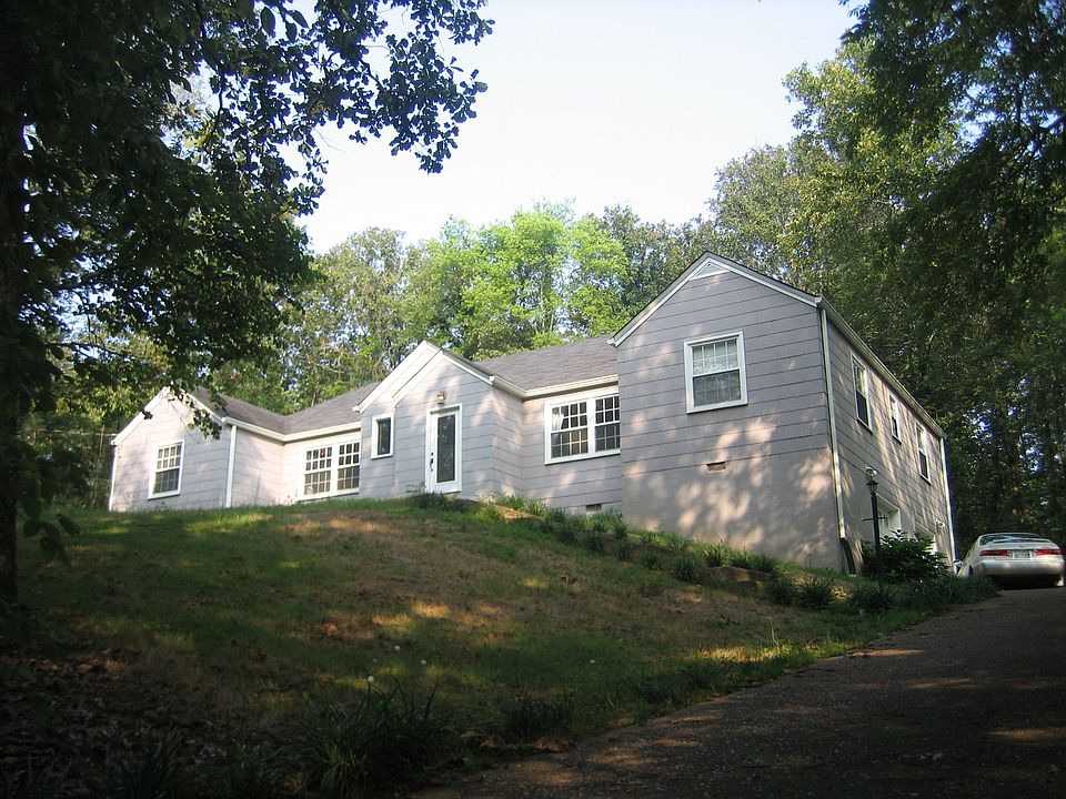 Front View (coming up driveway)