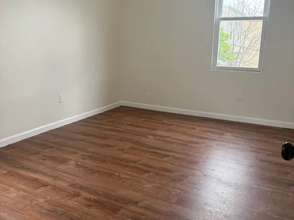 303 Renner Ave APT 2, Newark, NJ 07112