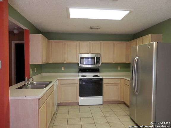 3rd image of 7846 Caston Park Dr