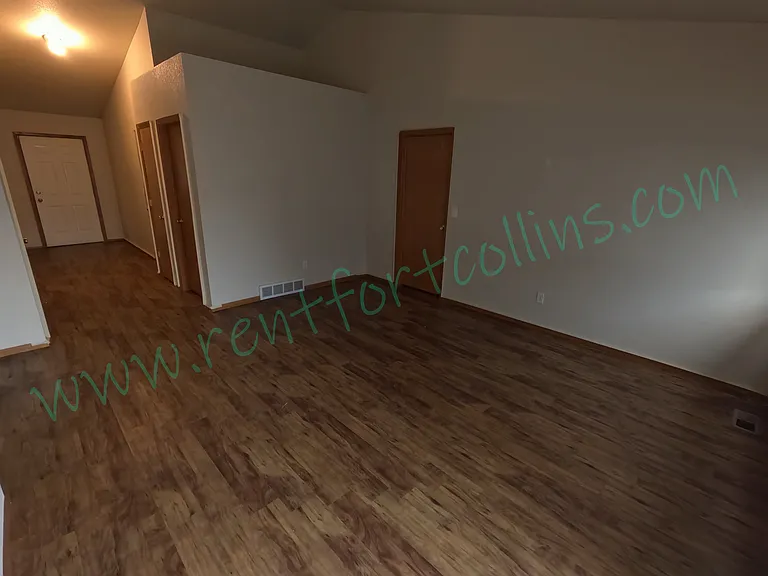 1032 Lavender Ave — Photo 22