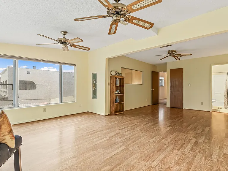 2687 Country Club Dr — Photo 27