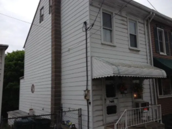219 Pine St, Minersville, PA 17954