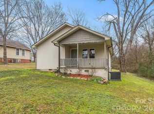 500 3rd St, Stanley, NC 28164