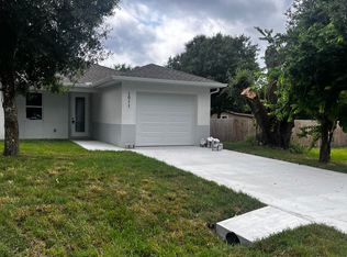 1011 SW 11th St, Okeechobee, FL 34974