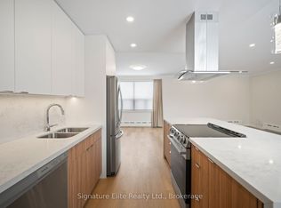 345 Lonsdale Rd #602, Toronto, ON M5P1R5