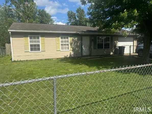 807 Julia Ln, Lafayette, IN 47905