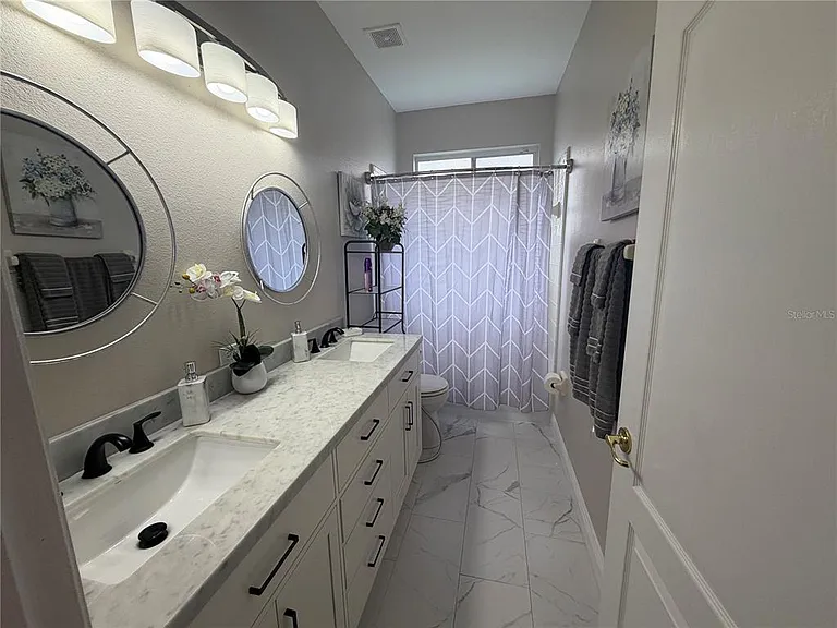 1115 Landale Ct — Photo 13
