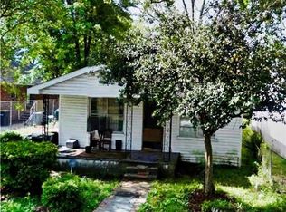 1521 Stratford St, Savannah, GA 31415