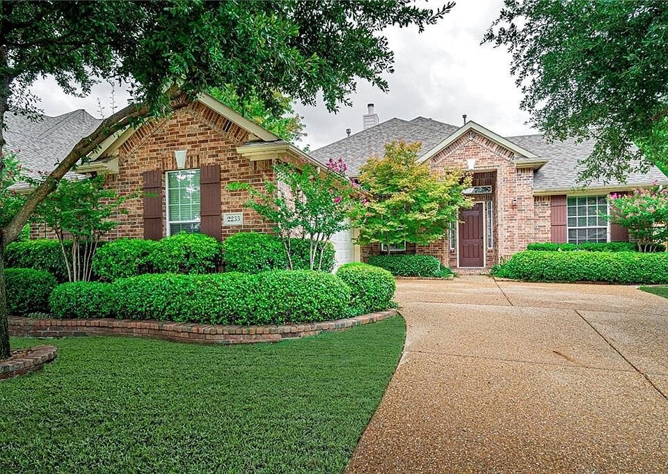 1st image of 2233 Crowbridge Dr