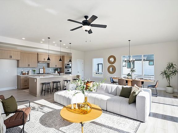 7th image of this home