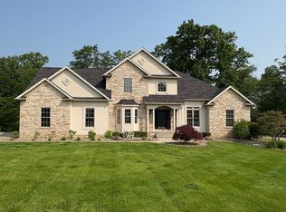 1650 Gully Top Ln, Canfield, OH 44406