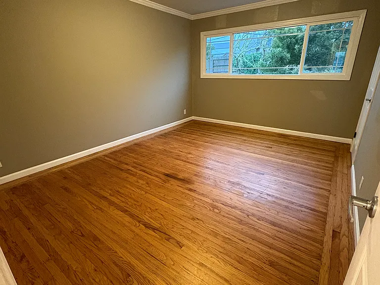 35 Crestview Ave — Photo 11
