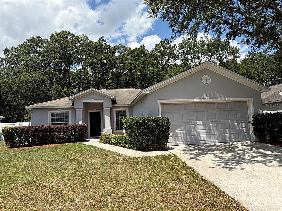 1st image of 762 BARRISTER DRIVE
