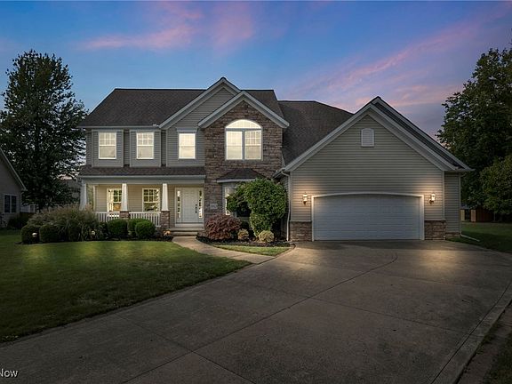 2nd image of 38621 Edward Walsh Dr