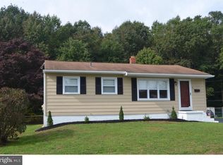 36 Holden Dr, New Castle, DE 19720