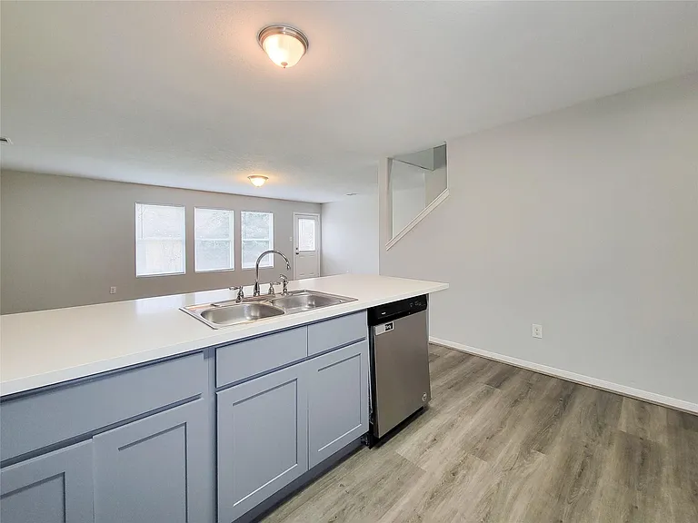 3602 Zephyr Glen Way — Photo 11