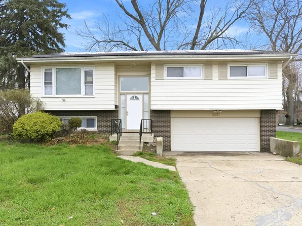 15217 Waterman Dr, South Holland, IL 60473