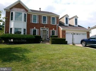 9403 Flowerden Ln, Manassas, VA 20110