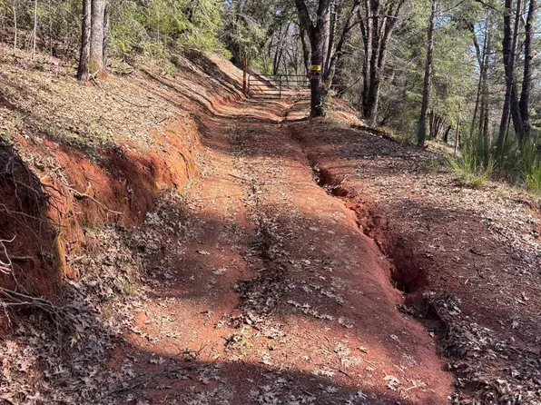 2140 E Weimar Cross Rd, Colfax, CA 95713