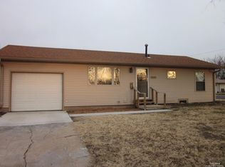 1525 Cloud Cir, Salina, KS 67401