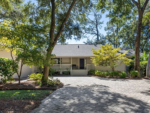 2nd image of 2349 Cat Tail Pond Rd