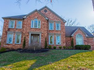 6915 Bridgepointe Blvd, Prospect, KY 40059