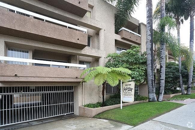 2nd image of 10750 Palms Blvd APT 306