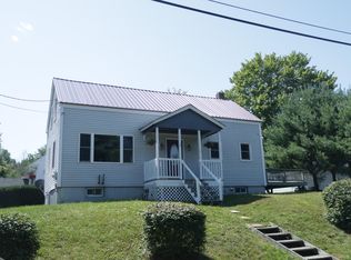 14 Taylor St, Augusta, ME 04330