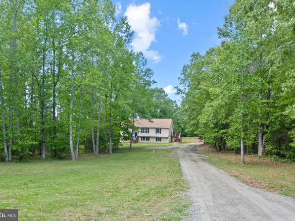 5590 Jeffersonton Rd, Jeffersonton, VA 22724
