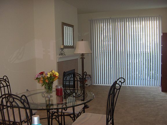 4th image of 3116 164th St SW APT 1507