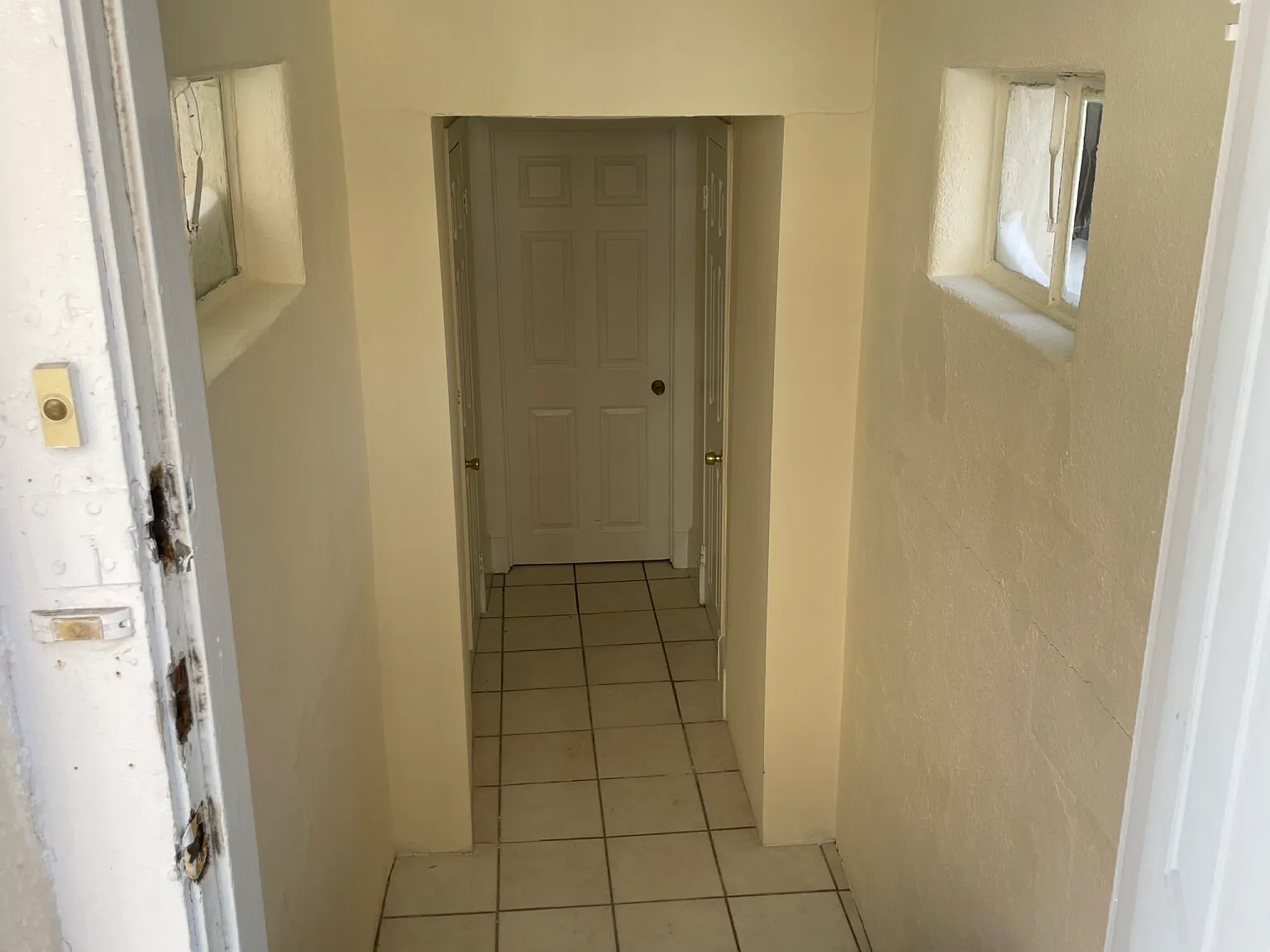 2 bed, 1.0 bath, $2,300 — Photo 2