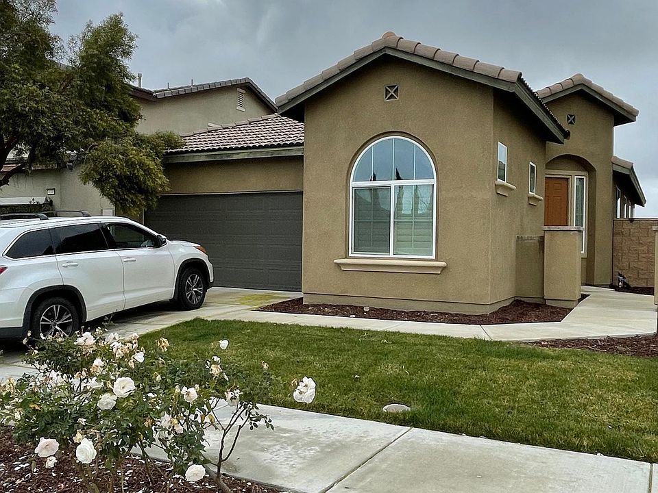 1st image of 37737 Fiesta Flower St