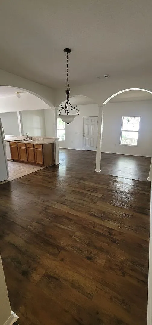 2 bed, 1152 sqft, $1,775 — Photo 2